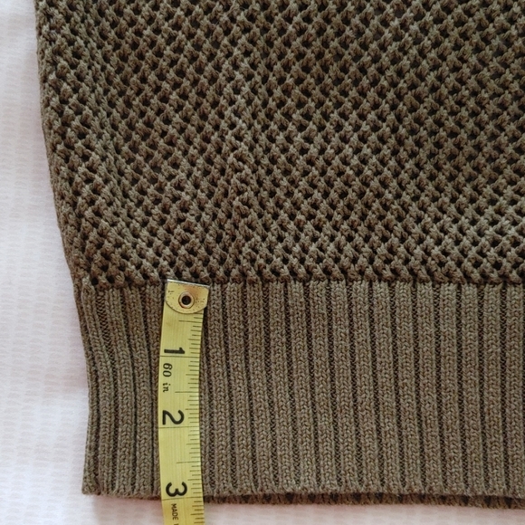 Old Navy open weave olive short sleeve sweater - Picture 4 of 5